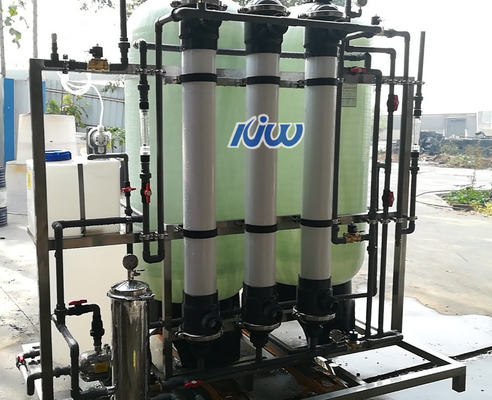 RO 水浄化システム 蛇口と川の水を浄化する